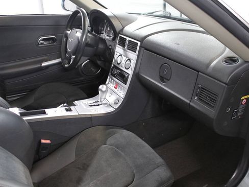 Used 2005 Chrysler Crossfire SRT-6 RWD image 22