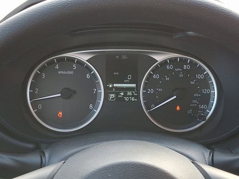 Certified 2024 Nissan Versa S image 22