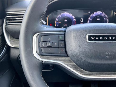 Used 2024 Jeep Wagoneer Series II w/ Flexible Seating Group RWD image 23