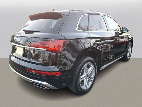 Used 2024 Audi Q5 e Premium image 3
