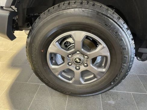 Used 2025 Ford Bronco Big Bend image 34