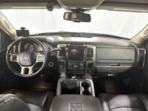 Used 2018 RAM 2500 Laramie w/ Sport Appearance Group image 16