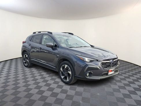 Used 2024 Subaru Crosstrek 2.5i Limited image 4