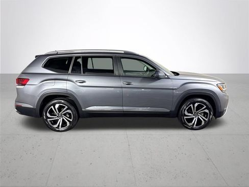 Certified 2023 Volkswagen Atlas SEL AWD/4WD image 7