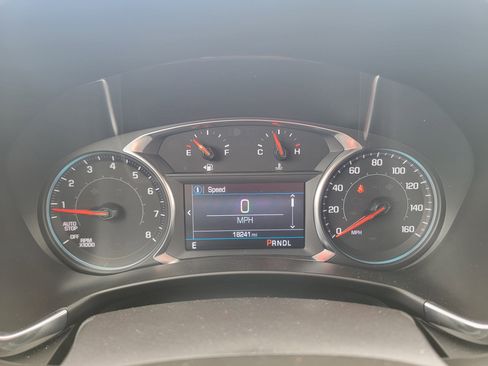 Used 2024 Chevrolet Equinox LT image 12