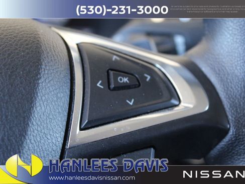 Used 2022 Ford Edge Titanium w/ Equipment Group 301A AWD/4WD image 32
