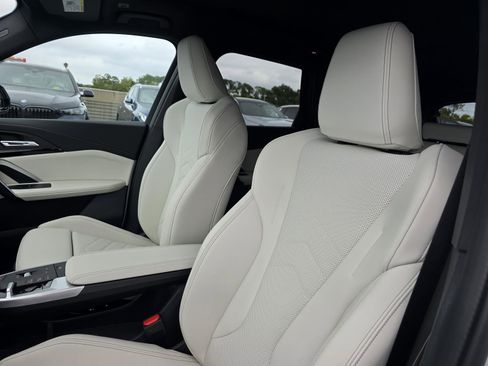 New 2026 BMW X1 xDrive28i w/ Technology Package image 8