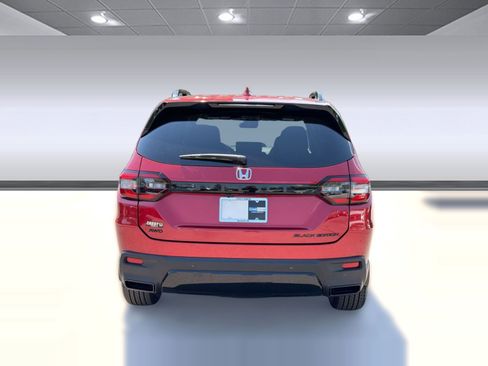New 2026 Honda Pilot Black Edition image 10