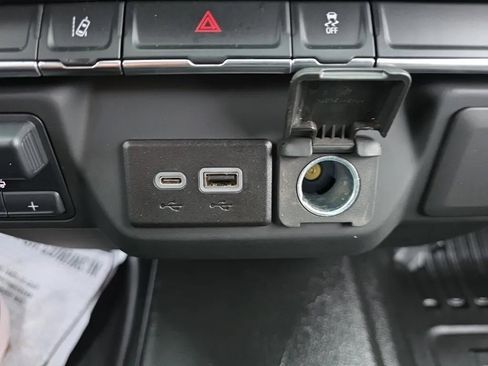 Used 2024 Chevrolet Silverado 3500 W/T w/ Snow Plow Prep/Camper Package image 30