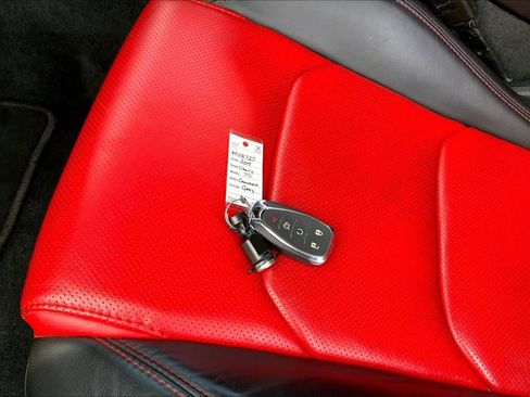 Used 2019 Chevrolet Camaro SS RWD image 14