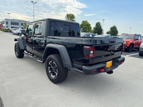 Used 2026 Jeep Gladiator Rubicon AWD/4WD image 6