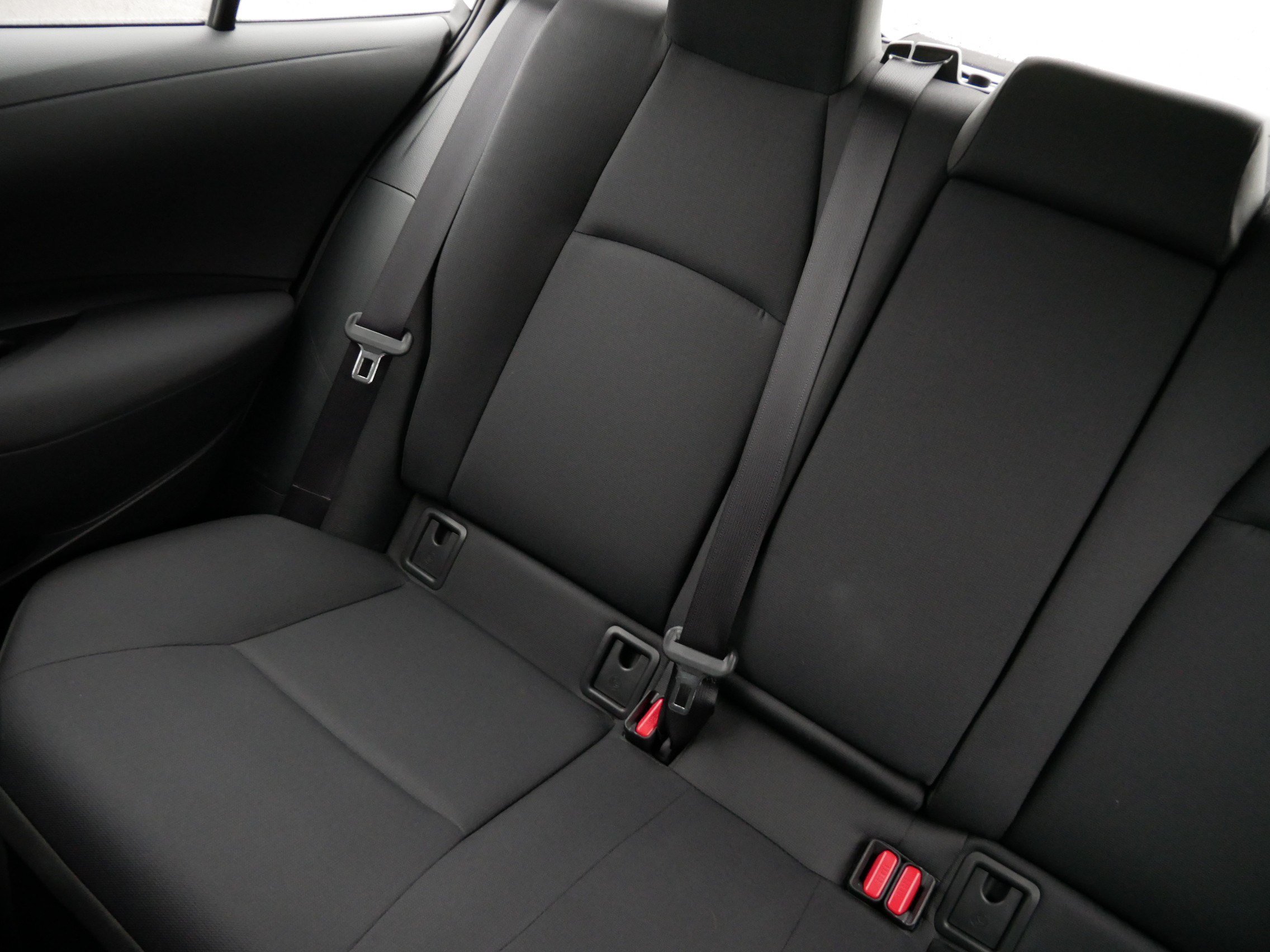 Used 2021 Toyota Corolla LE FWD image 12