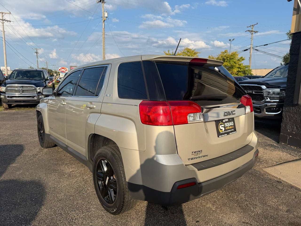 Used 2015 GMC Terrain SLE FWD image 3