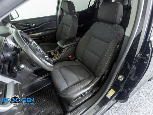 Used 2021 GMC Acadia SLE w/ Driver Convenience Package AWD/4WD image 23