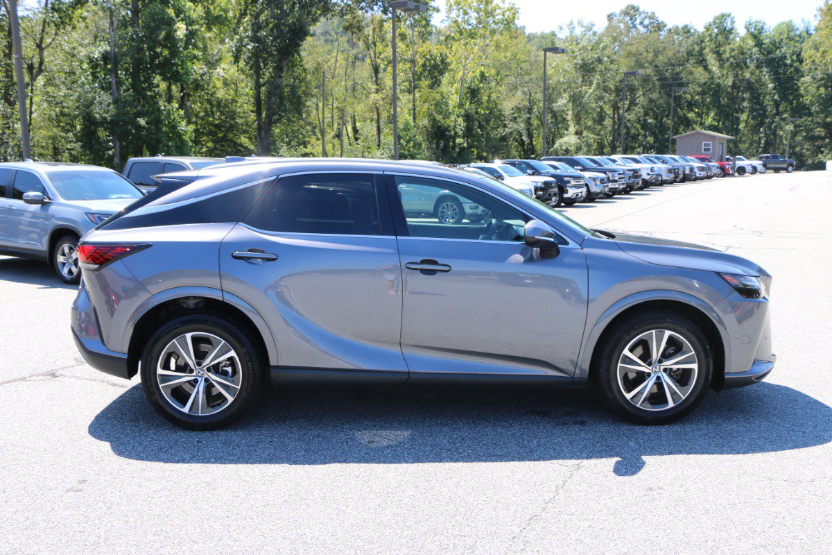 Used 2023 Lexus RX 350 Premium Plus w/ Accessory Package AWD/4WD image 9