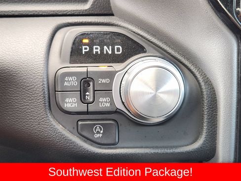 Used 2025 RAM 1500 Laramie AWD/4WD image 31