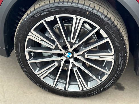 New 2026 BMW X2 xDrive28i w/ Convenience Package image 15