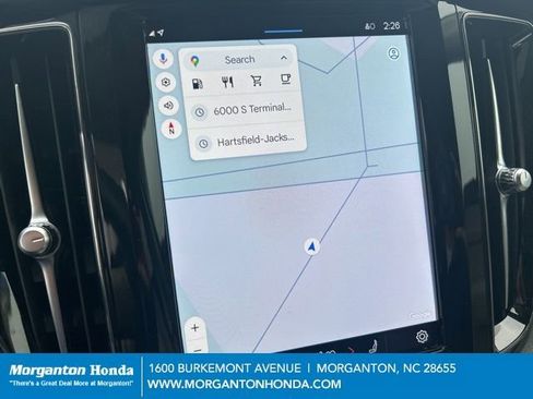 Used 2024 Volvo XC60 B5 Plus image 24