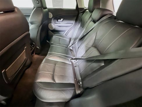 Used 2017 Land Rover Range Rover Evoque SE image 23