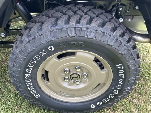 New 2026 Jeep Gladiator Willys AWD/4WD image 23