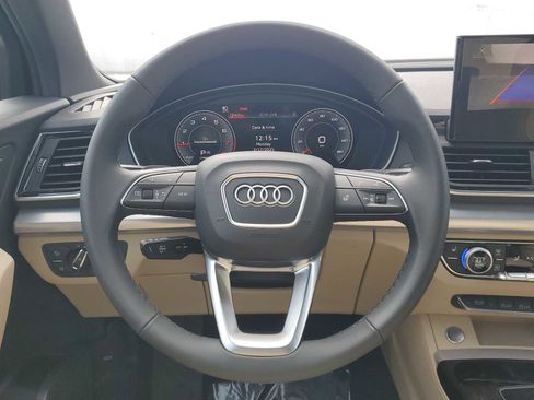 Certified 2025 Audi Q5 2.0T Premium w/ Convenience Plus Package image 16