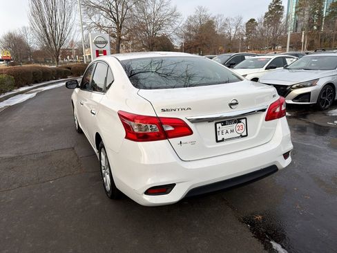 Used 2019 Nissan Sentra SV image 5