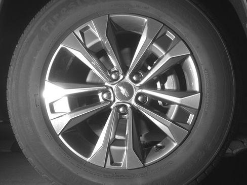 Used 2025 Chevrolet Equinox LT FWD image 13