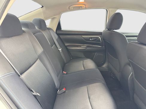 Used 2017 Nissan Altima 2.5 SR w/ Midnight Edition Package FWD image 41