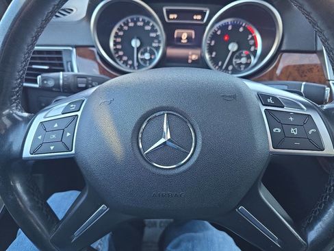 Used 2014 Mercedes-Benz GL 550 4MATIC image 59