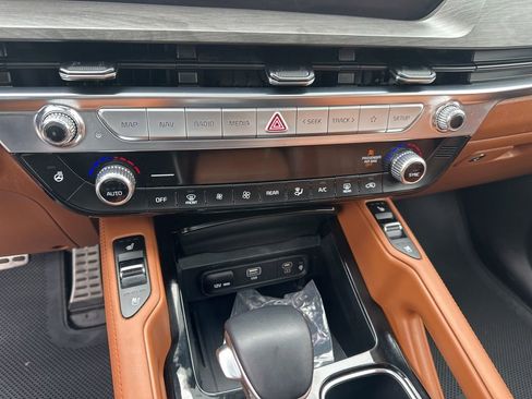 Used 2023 Kia Telluride SX Prestige X-Line image 22