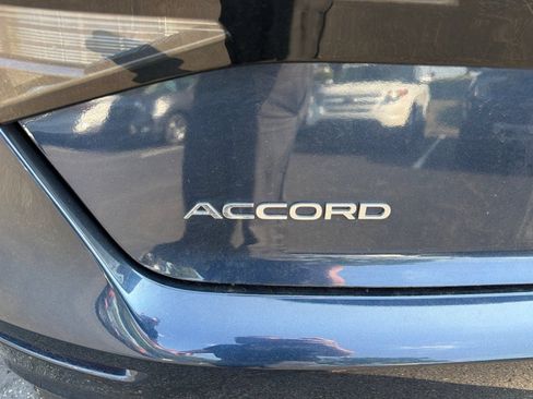 Used 2024 Honda Accord EX image 38
