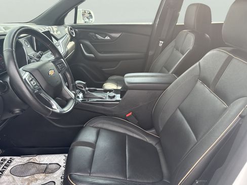Used 2019 Chevrolet Blazer Premier w/ Sun and Wheels Package AWD/4WD image 13