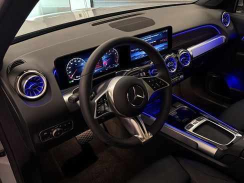 Certified 2026 Mercedes-Benz GLB 250 image 4
