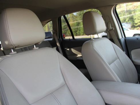 Used 2012 Ford Edge Limited image 13