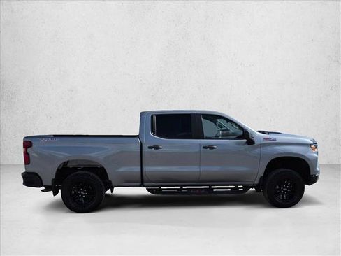 Used 2025 Chevrolet Silverado 1500 Custom Trail Boss AWD/4WD image 9