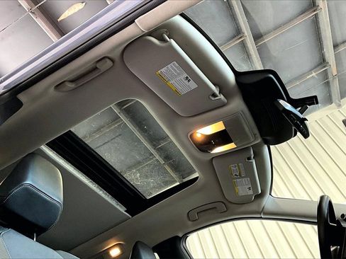 Used 2022 INFINITI QX60 Sensory image 14