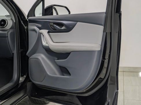 Used 2021 Chevrolet Blazer LT image 44