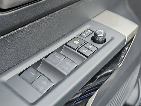 New 2026 Toyota Tundra Limited AWD/4WD image 19