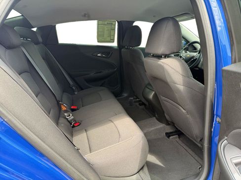 Used 2023 Chevrolet Malibu RS FWD image 22