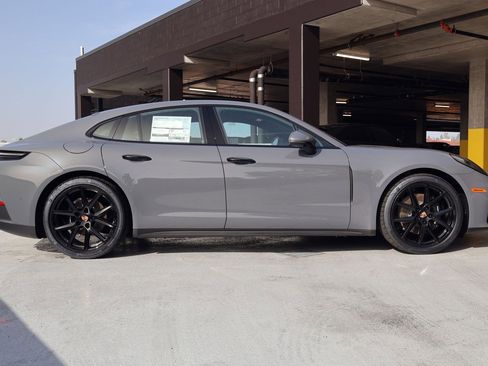 New 2026 Porsche Panamera image 8