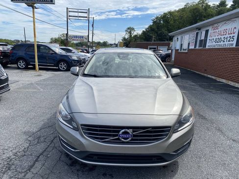 Used 2016 Volvo S60 T5 Premier AWD/4WD image 2