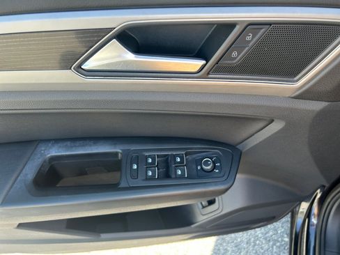 Used 2019 Volkswagen Atlas SEL image 32