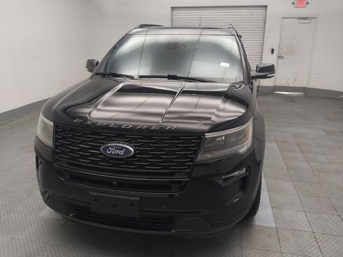 Used 2018 Ford Explorer Sport AWD/4WD image 15