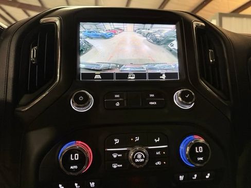 Used 2022 GMC Sierra 1500 AT4 AWD/4WD image 23