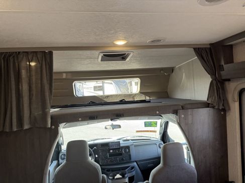 Used 2022 Ford E-450 and Econoline 450 Super Duty w/ Motorhome Prep Package image 57