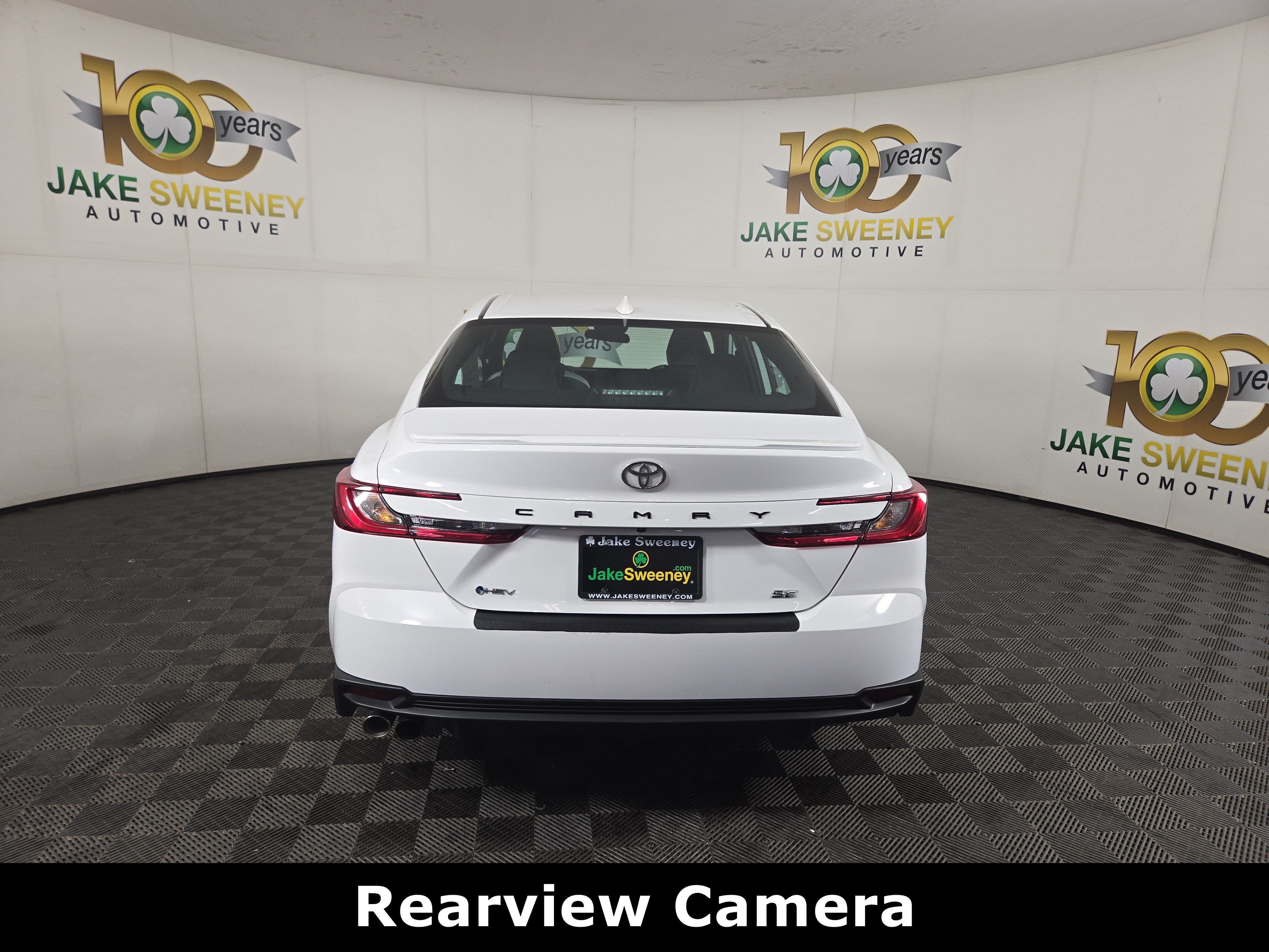 Used 2025 Toyota Camry SE FWD image 7