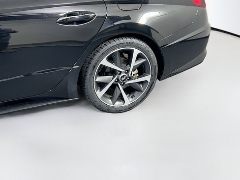 Used 2022 Hyundai Sonata SEL Plus w/ Preferred Accessory Package image 31