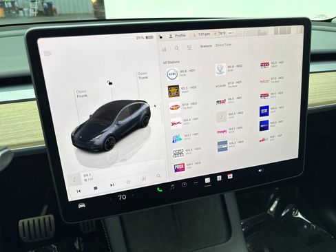Used 2024 Tesla Model Y Performance AWD/4WD image 61