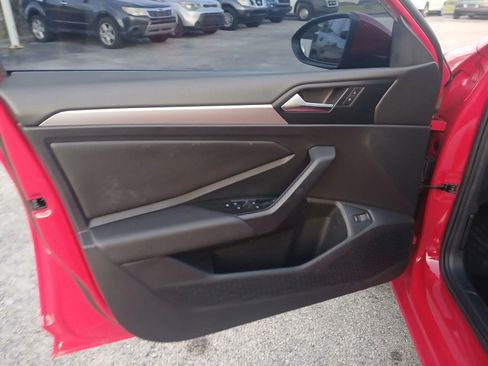 Used 2020 Volkswagen Jetta S image 10