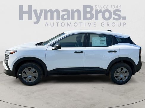 New 2026 Nissan Kicks S image 7